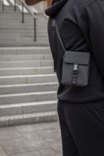 VINGA Baltimore RCS essentials sling bag - Black - Image 7