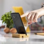 SINTRA - Giftology Bamboo Mobile Holder & Stand - Image 8