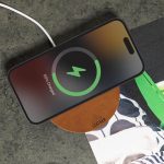 ANZIO - Recycled Leather 15W Wireless Charger - White/Tan - Image 4